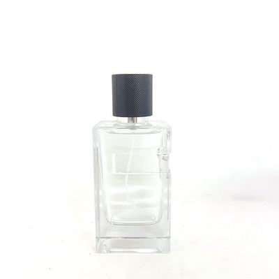 Butelka perfum Szklana kwadratowa gruba dolna zatrzask na szklanej butelce Opakowanie perfum w sprayu