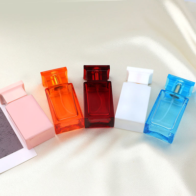 kupować Producenci hurtowych butelek perfum, kwadratowych, przezroczystych, wysokich białych szklanych butelek, opakowań kosmetycznych online manufacture