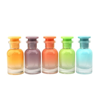 kupować Producenci Hurtownia Spot 30 ml Butelka Perfum w Sprayu, Śruba Usta Spray Kolor Gradient Szklana Butelka Perfum online manufacture