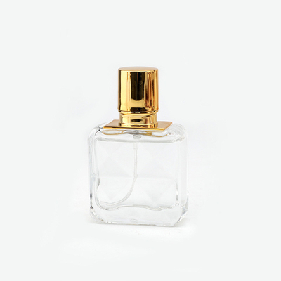 kupować Wysokiej jakości szklana butelka perfum 30 ml kwadratowa szklana butelka Przezroczysta butelka perfum Przenośna butelka perfum z rozpylaczem online manufacture