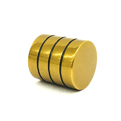 kupować Klasyczna gorąca sprzedaż Stop cynku Antyczne wykończenie Kształt cylindra Metalowa zakrętka do perfum Zamac online manufacture