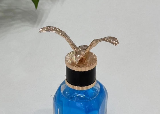 kupować Luksusowe, w kształcie orła, zakrętki z perfumami Zamak, pokrycie butelki z perfumami z stopem cynku online manufacture