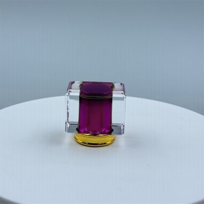 kupować 15mm Plastic Perfume Bottle Cap with Golden Chrome Black Purple Plating and 150°F Temperature Resistance online manufacture