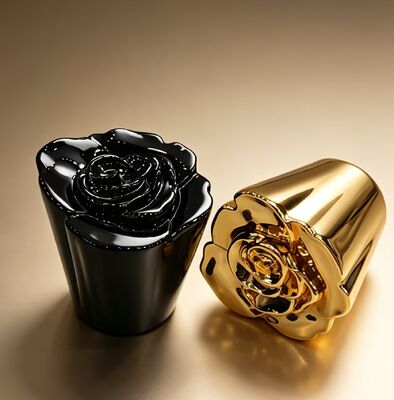 kupować Luxury Rose Sculpted Perfume Cap w złocie i czarnym stopzie cynku produkcja online