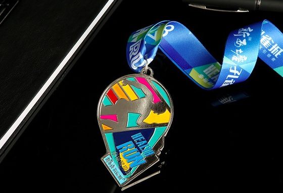 kupować Sportowe grawerowane antyczne medale karnawałowe 3D online manufacture
