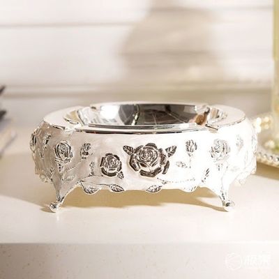 kupować 30mm Okrągły Pierścień Wytłaczane Logo Metalowa Popielniczka Plażowa Cygara online manufacture