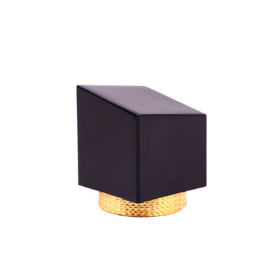 kupować 30 * 37 mm Nieregularność Kwadratowe pokrywki butelek perfum Typ metalowy online manufacture