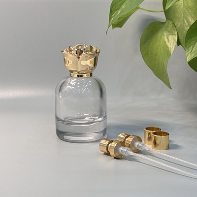 Niestandardowa czapka perfum z metalem z łączeniem cynku w kształcie kwiatu dla eleganckiego i trwałego opakowania zapachowego z logo na zamówienie